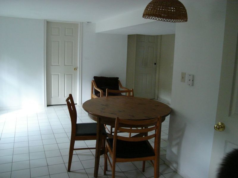 Basement-kitchen3.jpg